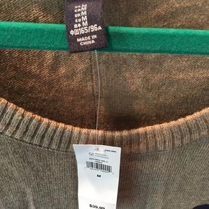 Gap light weight sweater